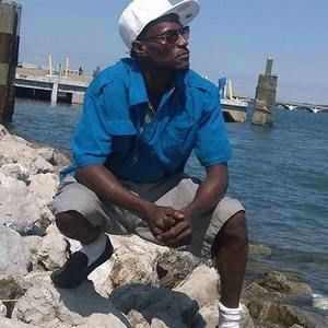 Meet your Posher, Deangelo